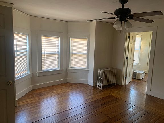 2nd image of 351 Main St APT 6