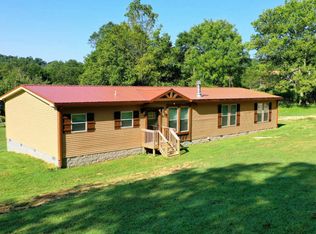 8571 Joy Rd, Mount Pleasant, TN 38474