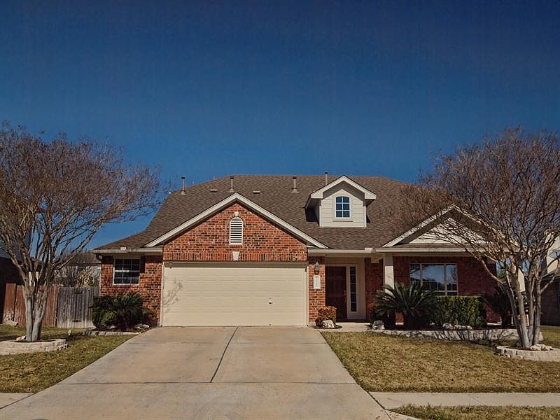 1st image of 7122 Avignon Dr