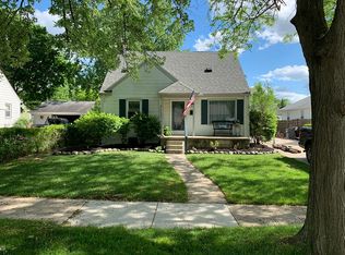 32261 Windsor St, Garden City, MI 48135