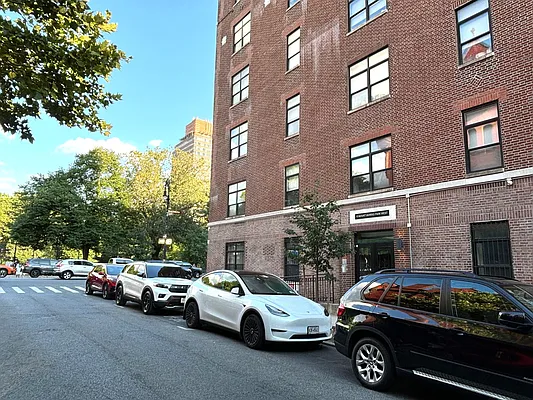 Sold by Corcoran | media 29