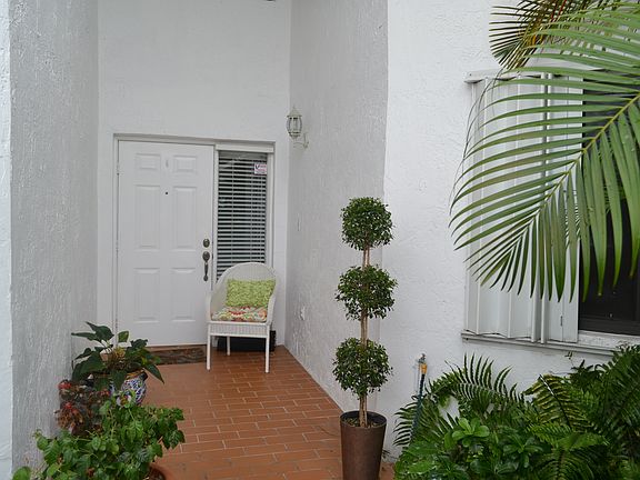 3rd image of 9732 SW 138th Ave #9732
