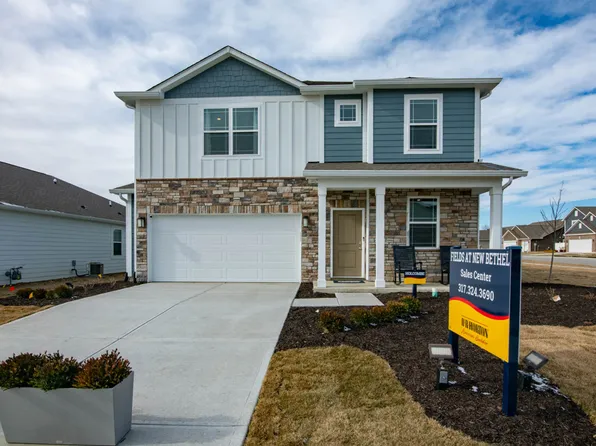 5242 Woodhurst Ln, Indianapolis, IN 46239