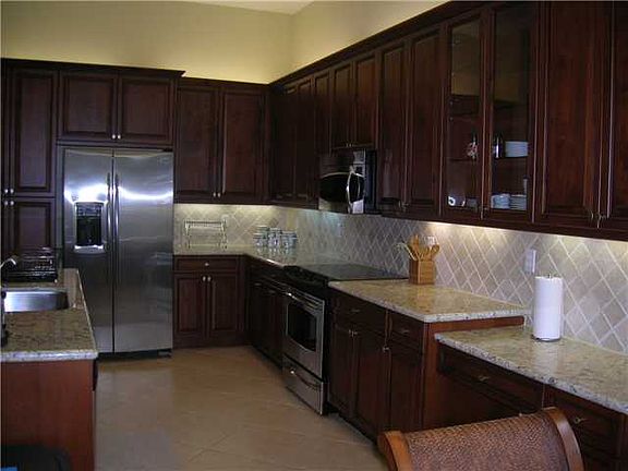 5th image of 10836 Green Valley Walk
