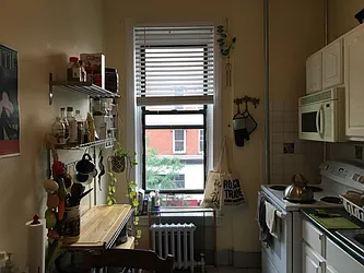 Rented by JB Mac Real Estate Inc.