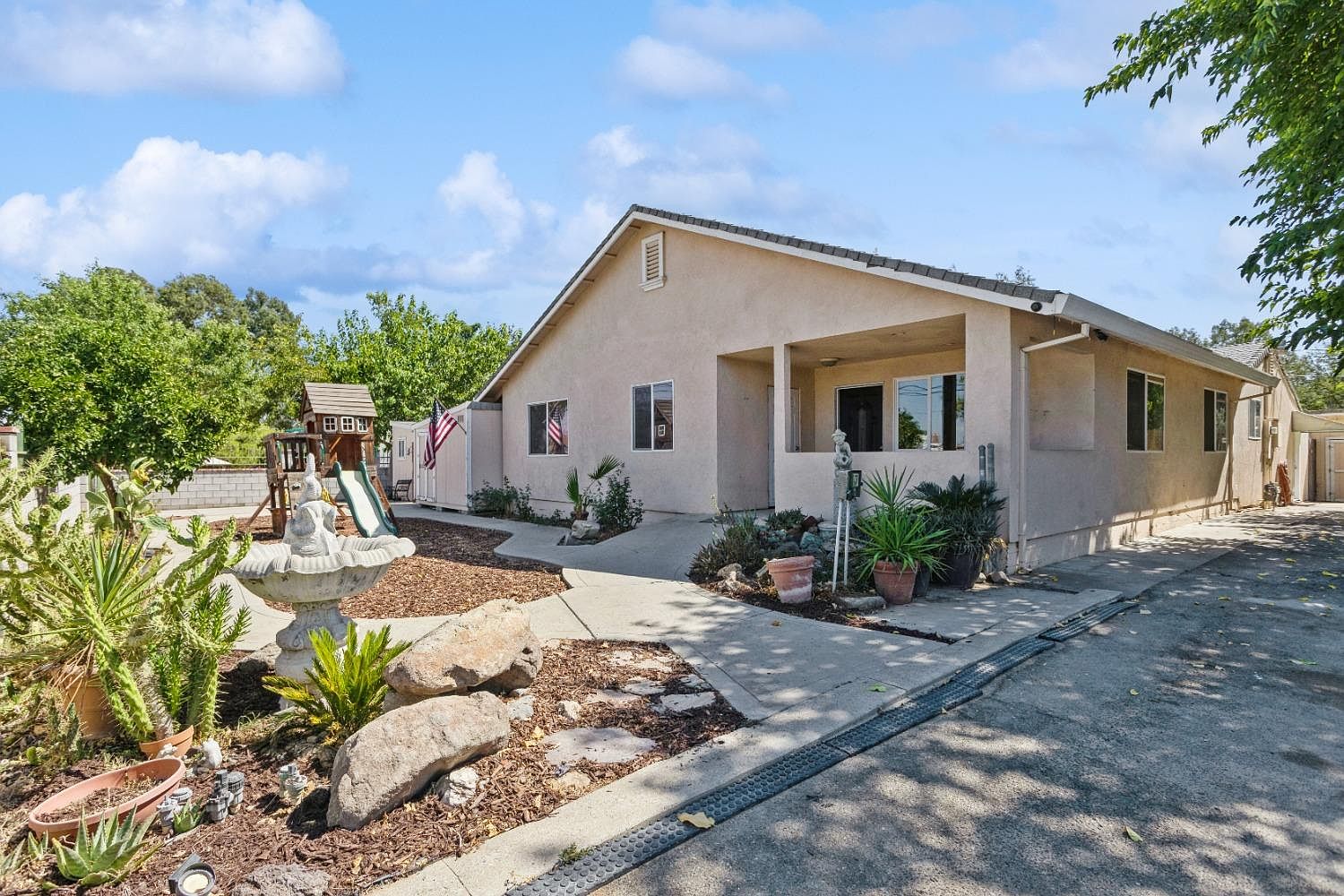 2048 E St, Rio Linda, CA 95673 Zillow