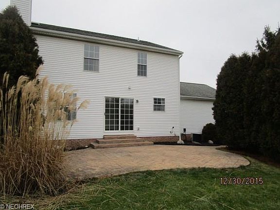 3rd image of 10042 Deerfield Ct