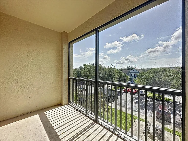 11564 Mizzon Dr #927 — Photo 7