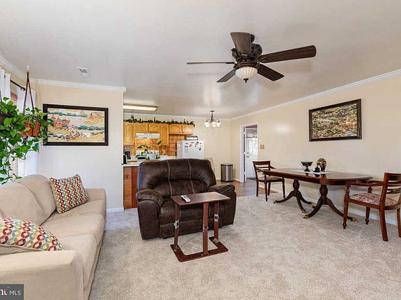 4th image of 12160 Amanda Ct