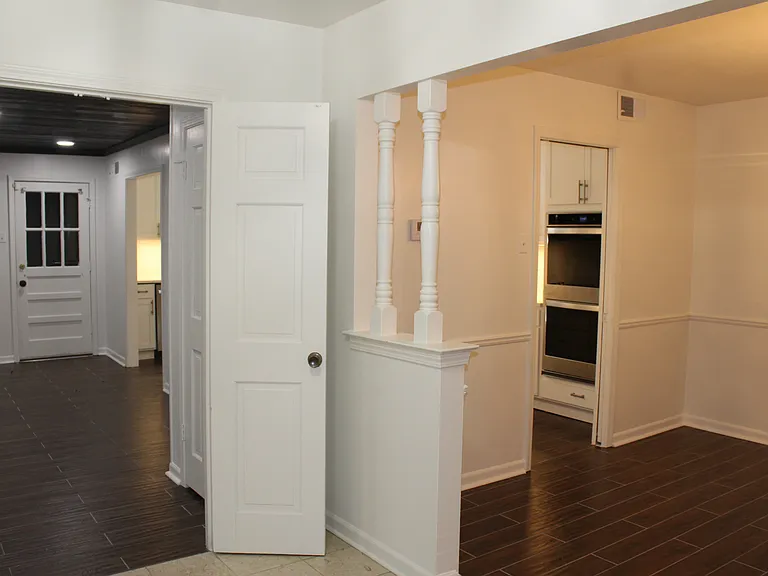 Shillingford Dr — Photo 9