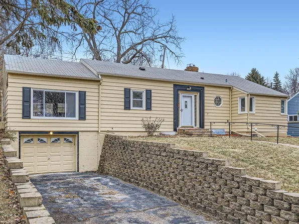 1054 Saint Paul Ave, Saint Paul, MN 55116