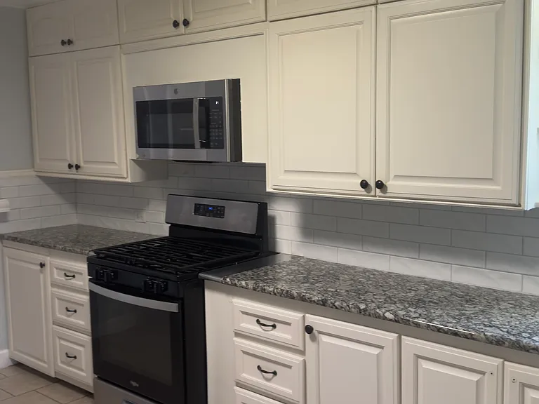 1608 Mockingbird Ln — Photo 10