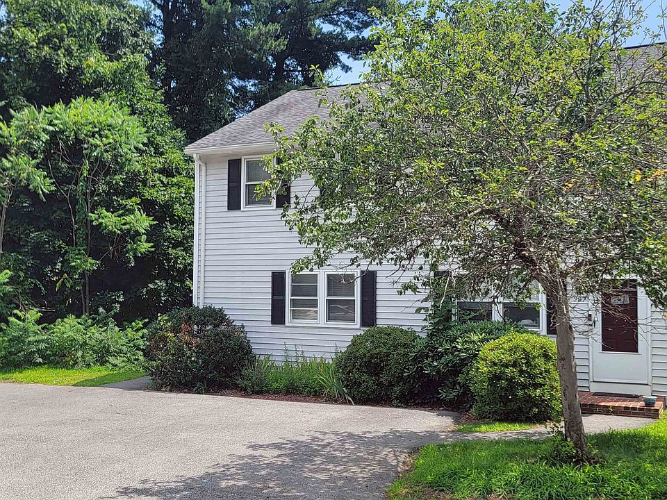 1st image of 286 Winding Pond Road #286