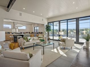 7 Deer Stalker, Santa Fe, NM 87506