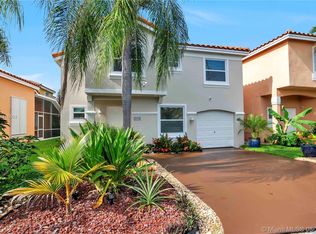 1575 S Trafalgar Cir, Hollywood, FL 33020