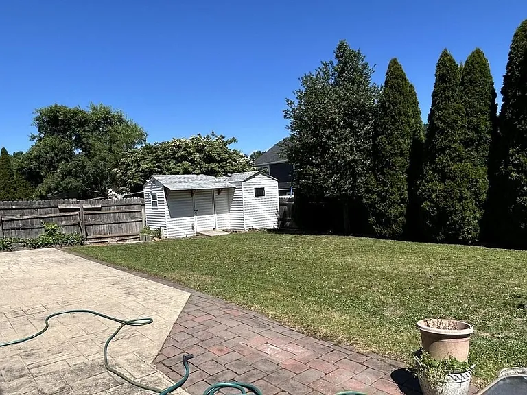 1321 Butterfield Ln — Photo 13
