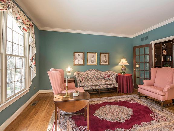 5th image of 2616 Water Knoll Ct