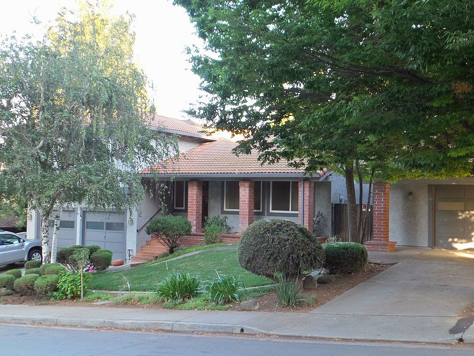 1st image of 850 W Main Ave