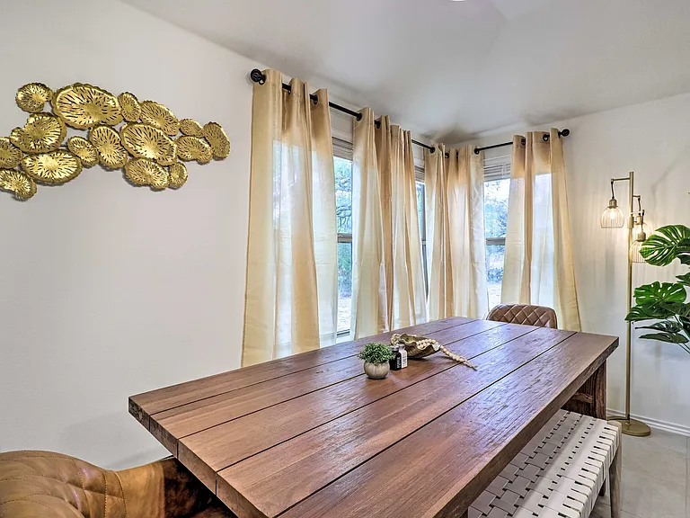 140 Oakhill Dr — Photo 16