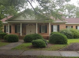 515 Market St, Cheraw, SC 29520