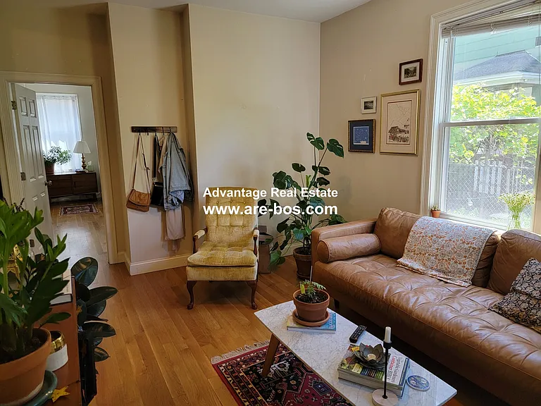 49 Union St #1 — Photo 32