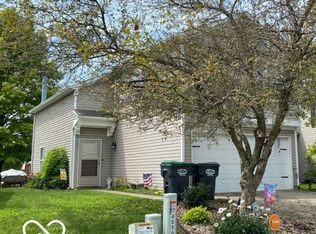 409 Overland Dr, Greenwood, IN