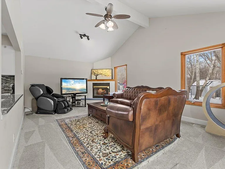2931 Wisconsin Rd — Photo 33