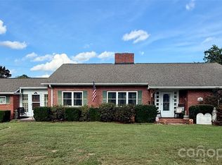 401 S Mulberry St, Cherryville, NC 28021