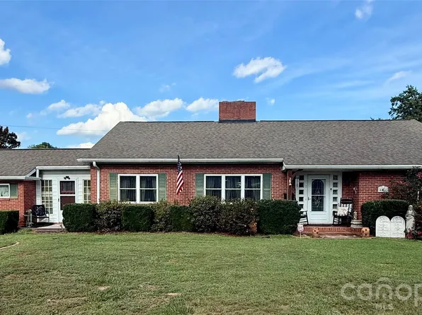 401 S Mulberry St, Cherryville, NC 28021
