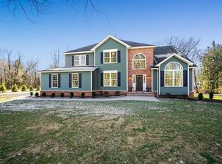 52 South Rd, Chester, NJ 07930