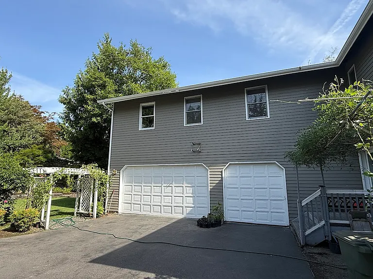 535 100th Ave SE — Photo 32
