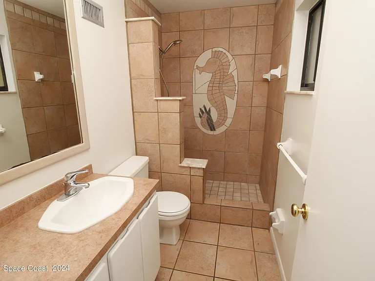 2168 Tarrytown Ln NE — Photo 10