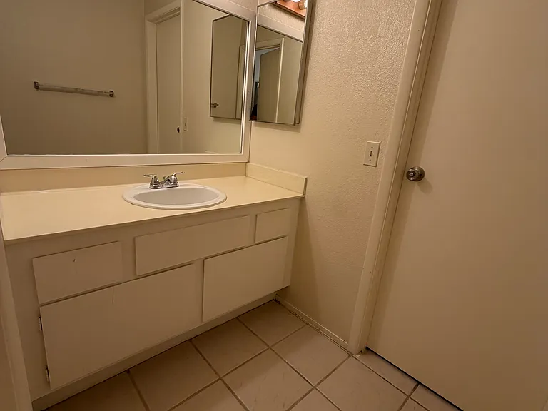 5609 Orchard Ln — Photo 11