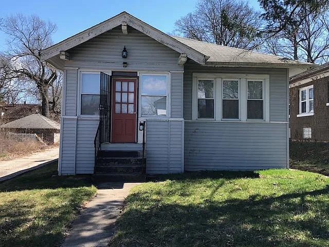 4327 Madison St — Photo 1