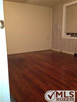 4th image of 708 51st Ave N