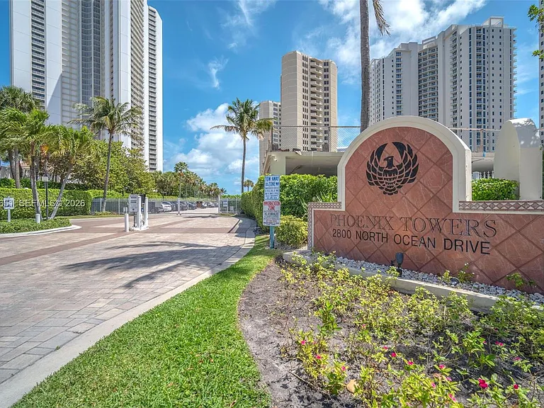2800 N Ocean Dr #B-15C — Photo 36