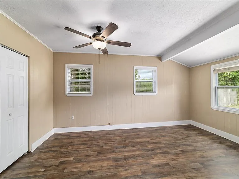 2936 SE 13th St — Photo 26