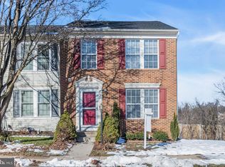 275 Shirley Sq SE, Leesburg, VA 20175
