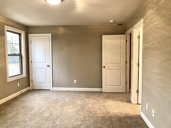 4th image of 2506 E Main St Unit C3