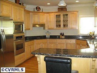 5th image of 9418 Park Bluff Ter
