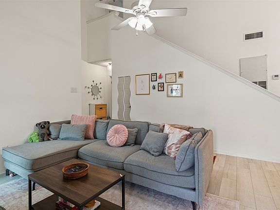 4th image of 5981 Arapaho Rd APT 1802