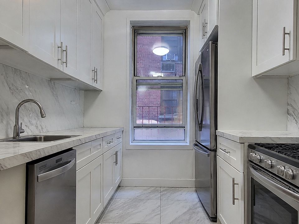 1st image of 525 Ocean Pkwy #37