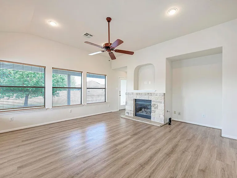 920 Great Sand Dunes Ave — Photo 21