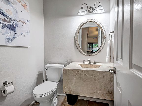 5th image of 15832 N 60th Way