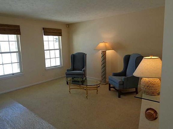 4th image of 6518 Amherst Way