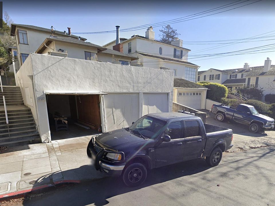 The apartment is uppermost unit (furthest away from the street) on the right.