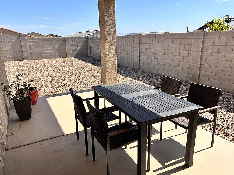 W Stonecrop Dr — Photo 26