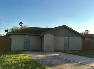 1621 N Shore Dr, Port Isabel, TX 78578