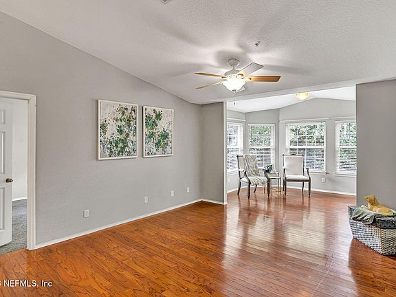 2nd image of 13810 SUTTON PARK Drive #1537