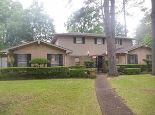 8 Shady Ln, Longview, TX 75604